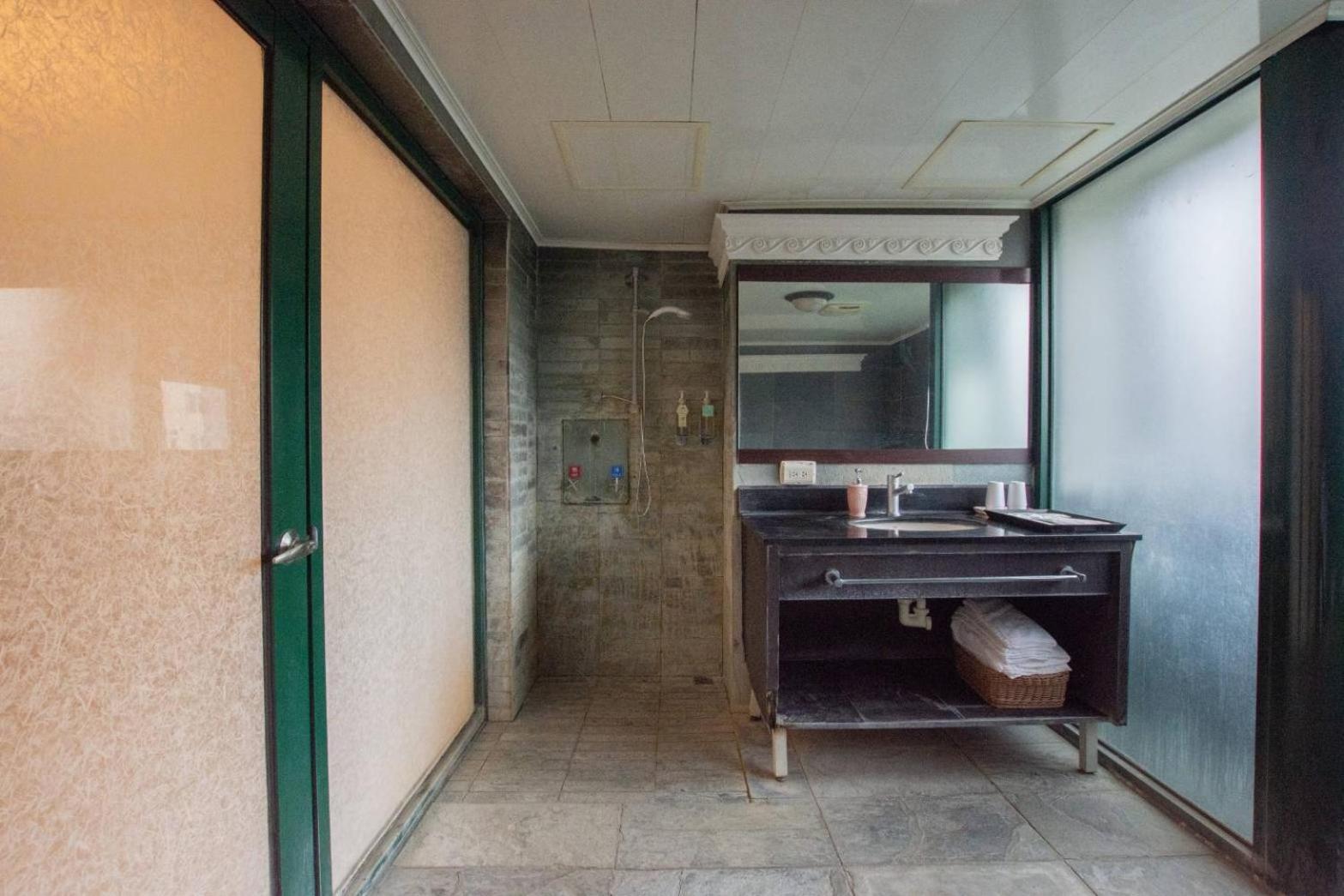 Duoai Mineral Spring Hotell Jiaoxi Eksteriør bilde